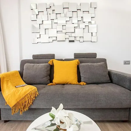 Luxury Boutique In Torres Del Sol Daire *