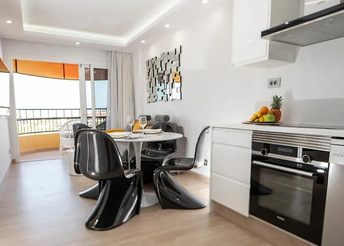 Lägenhet Luxury Boutique In Torres Del Sol *