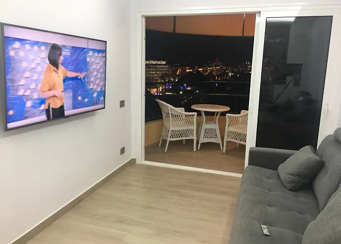 Luxury Boutique In Torres Del Sol Daire