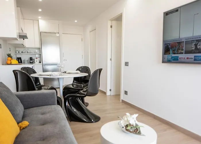 Lägenhet Luxury Boutique In Torres Del Sol *